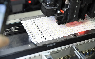 fusion-optix-factory-smt-woburn-ma-400-250